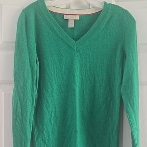 Women's Green V-Neck Sweater
